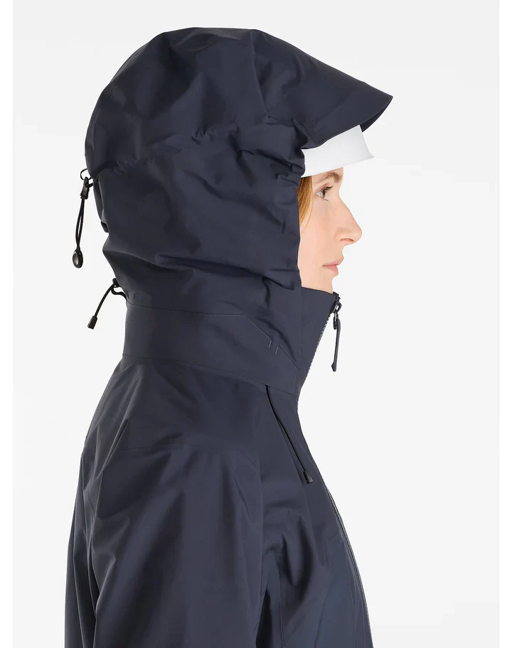 Arcteryx Beta AR Womens Waterproof Hooded Jacket - Image 4