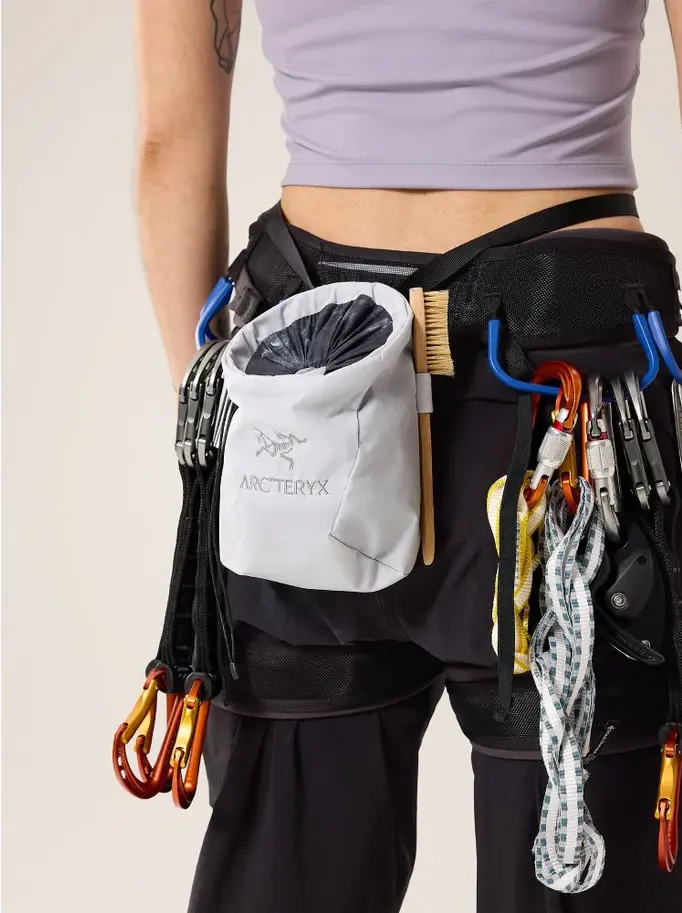 Arcteryx Ion Lightweight Chalk Bag - Solitude - Image 4