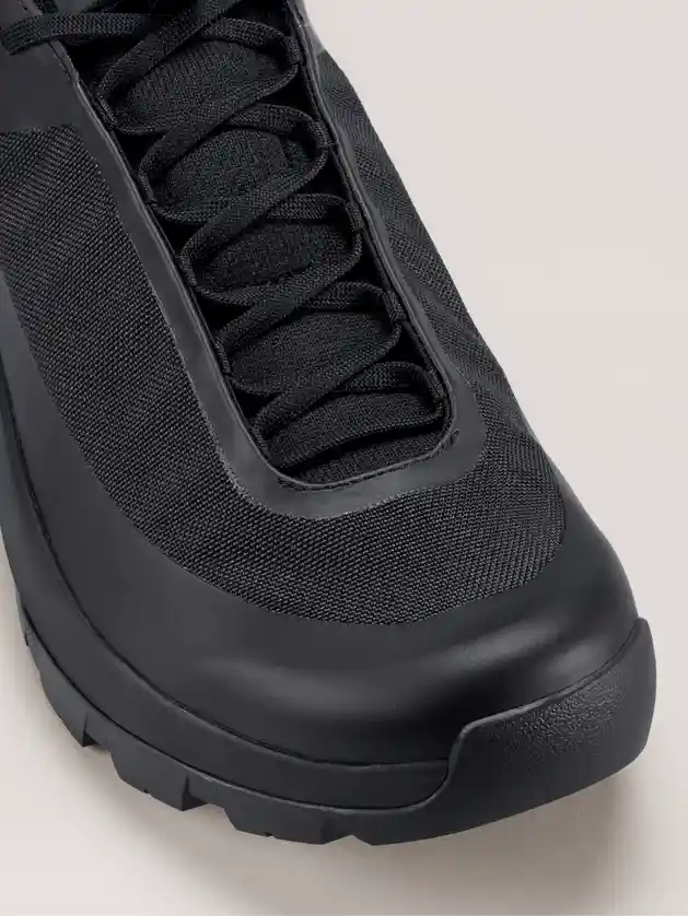 Arcteryx Vertex Alpine Womens Approach Shoe - Black - Image 4