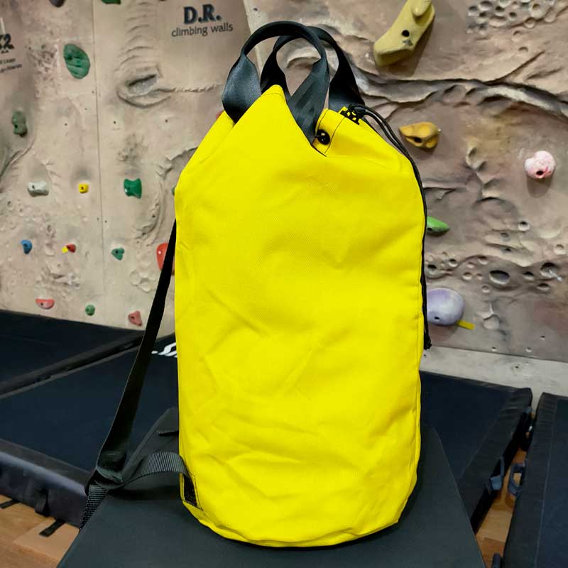 Yates Bucket Style Climbing/Industrial Rope Bag and Strap - Image 3