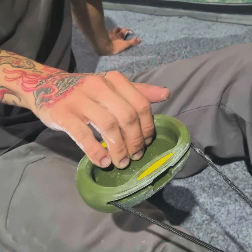 Crux Gear Arch Board Finger Strength Trainer - Image 3