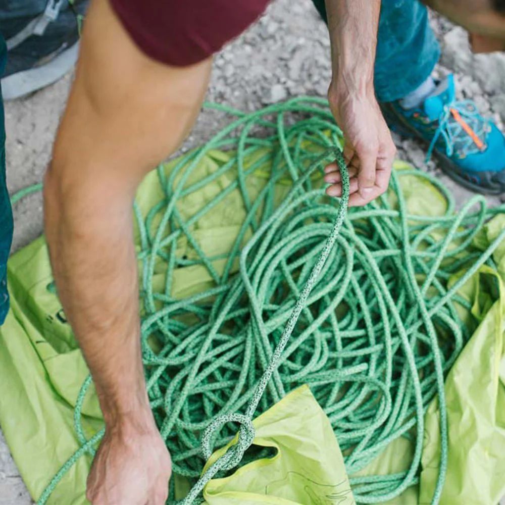 Edelrid Swift Protect Pro Dry 8.9mm Dynamic Climbing Rope - 60m - Image 3