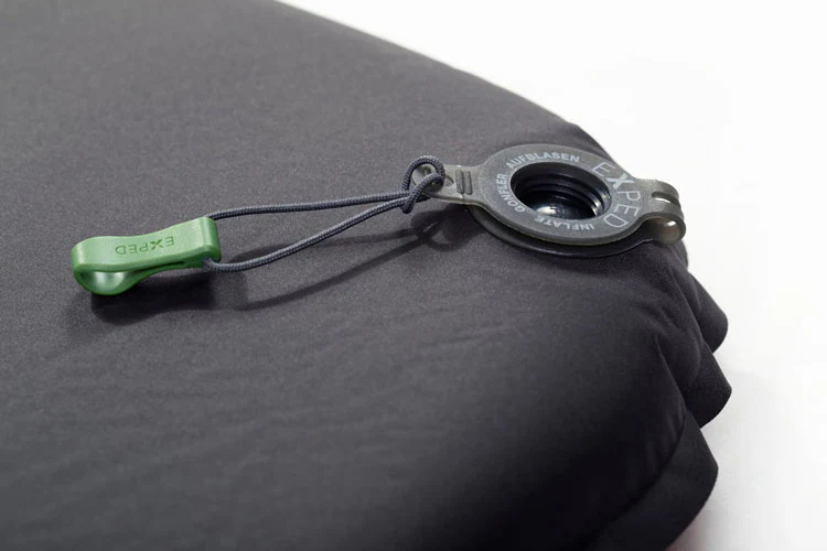 Exped SIM Comfort 5 Self Inflating Sleeping Mat - Long Wide - Image 5