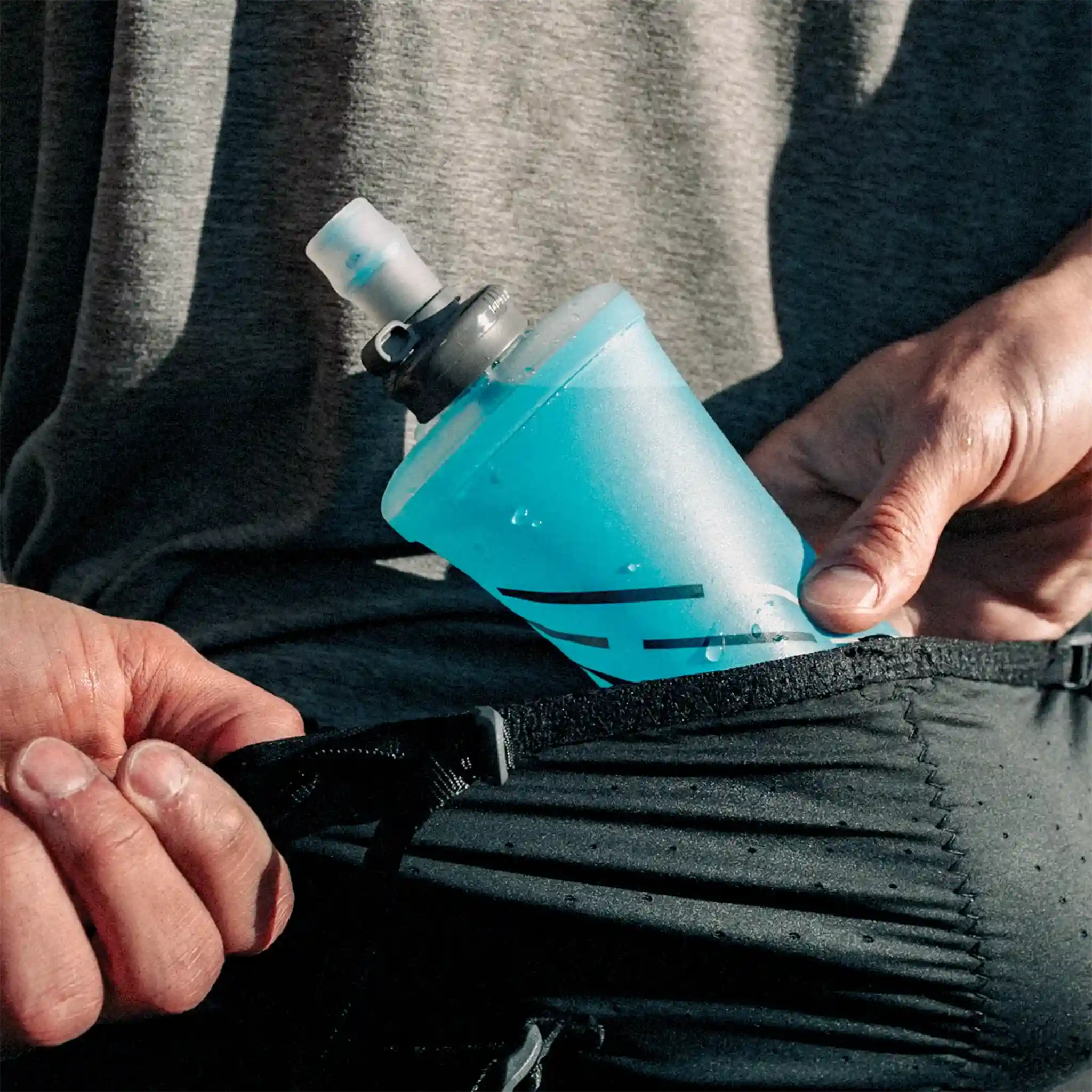 HydraPak Pocketflask 500ml Soft Flask - Image 6