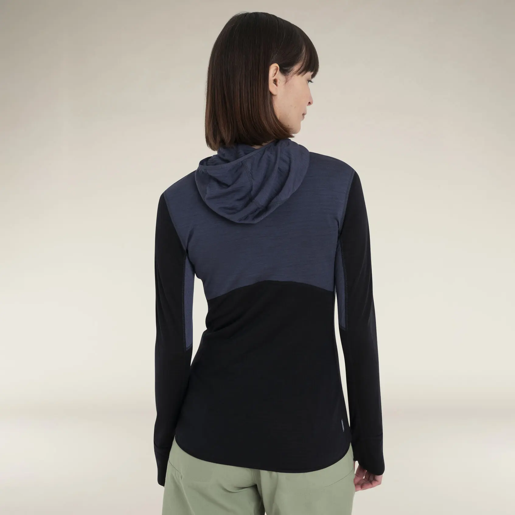 Icebreaker 200 Realfleece Descender Long Sleeve Womens Hooded Jacket - Image 2