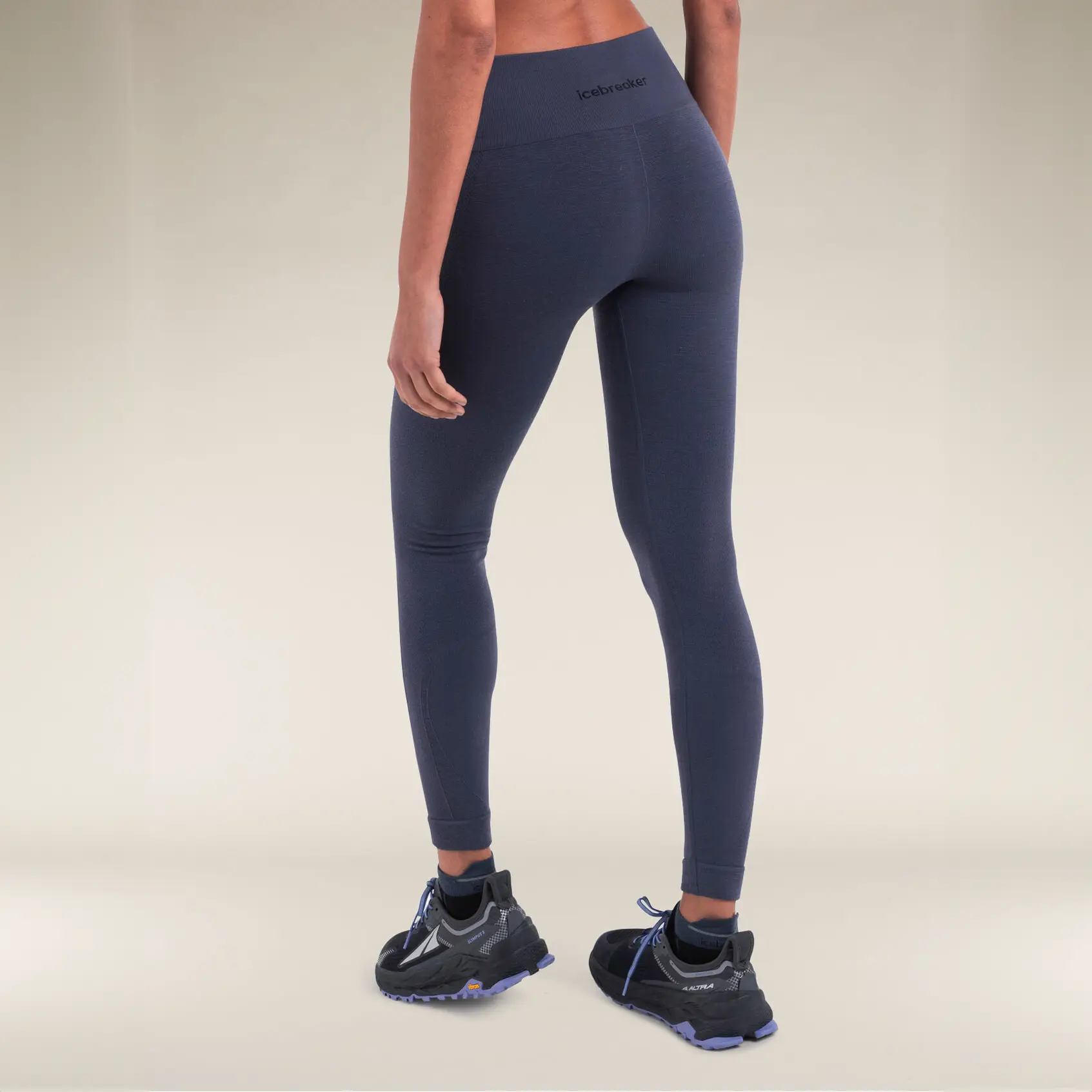 Icebreaker 260 Seamless Womens Thermal Tights - Image 2