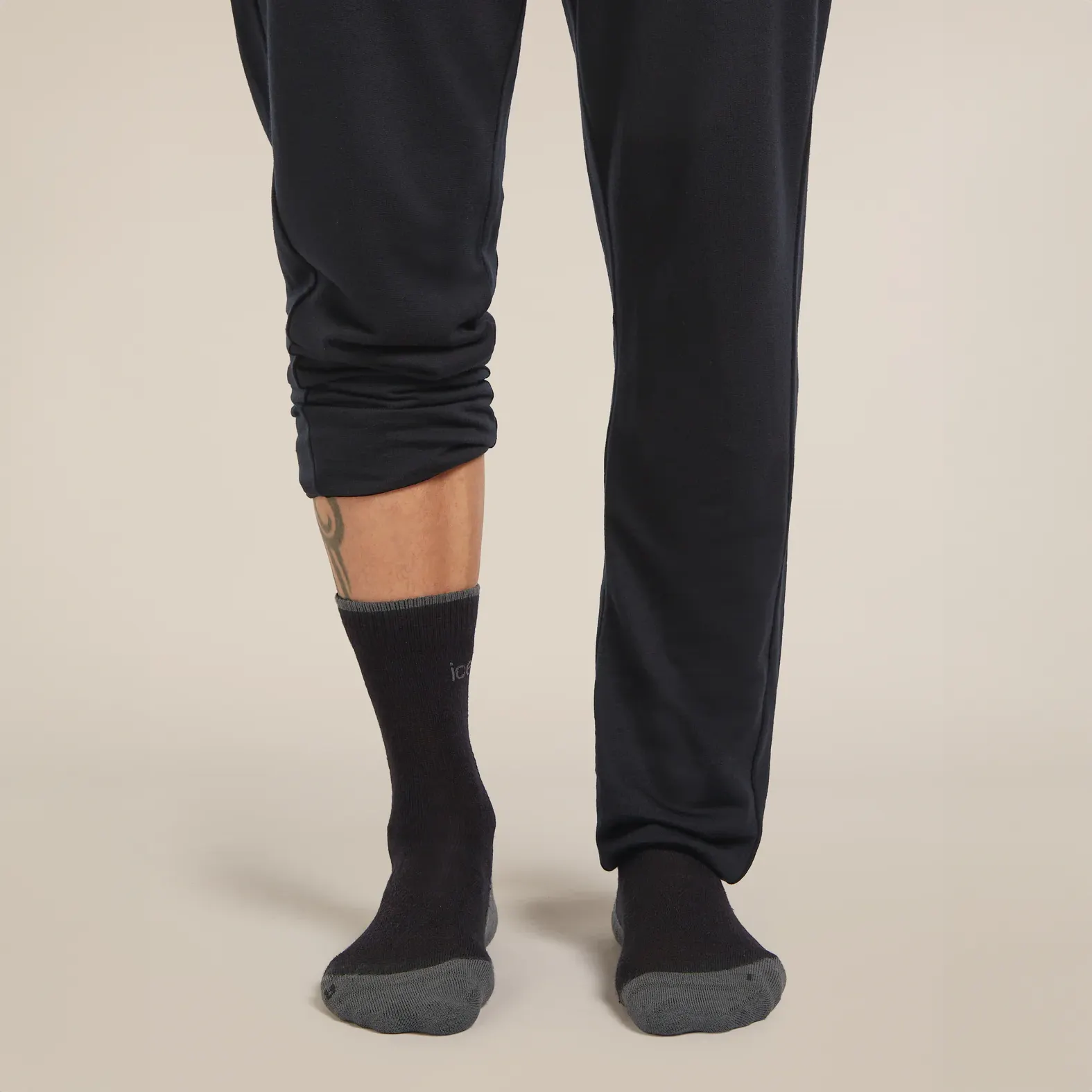 Icebreaker Hike+ Light Crew Mens Socks - Image 2