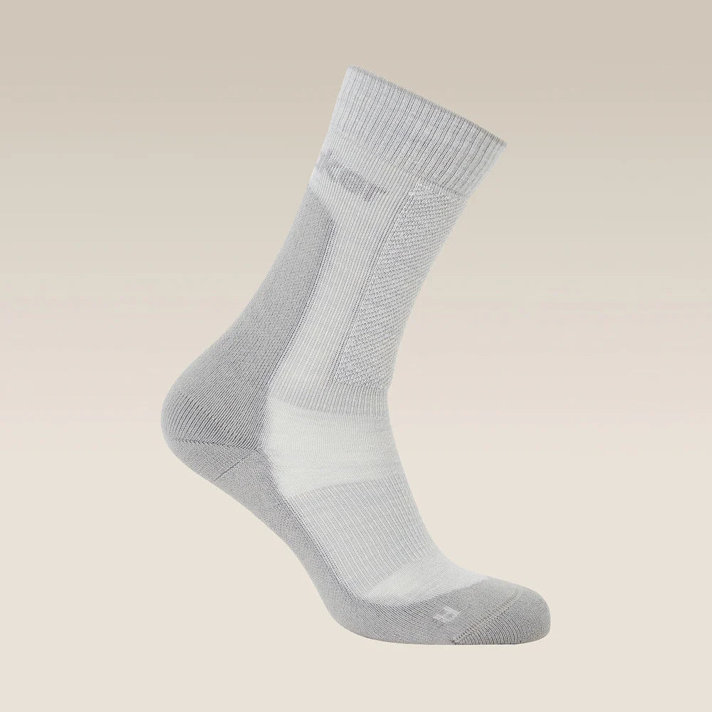 Icebreaker Hike+ Medium Crew Womens Socks - Image 2