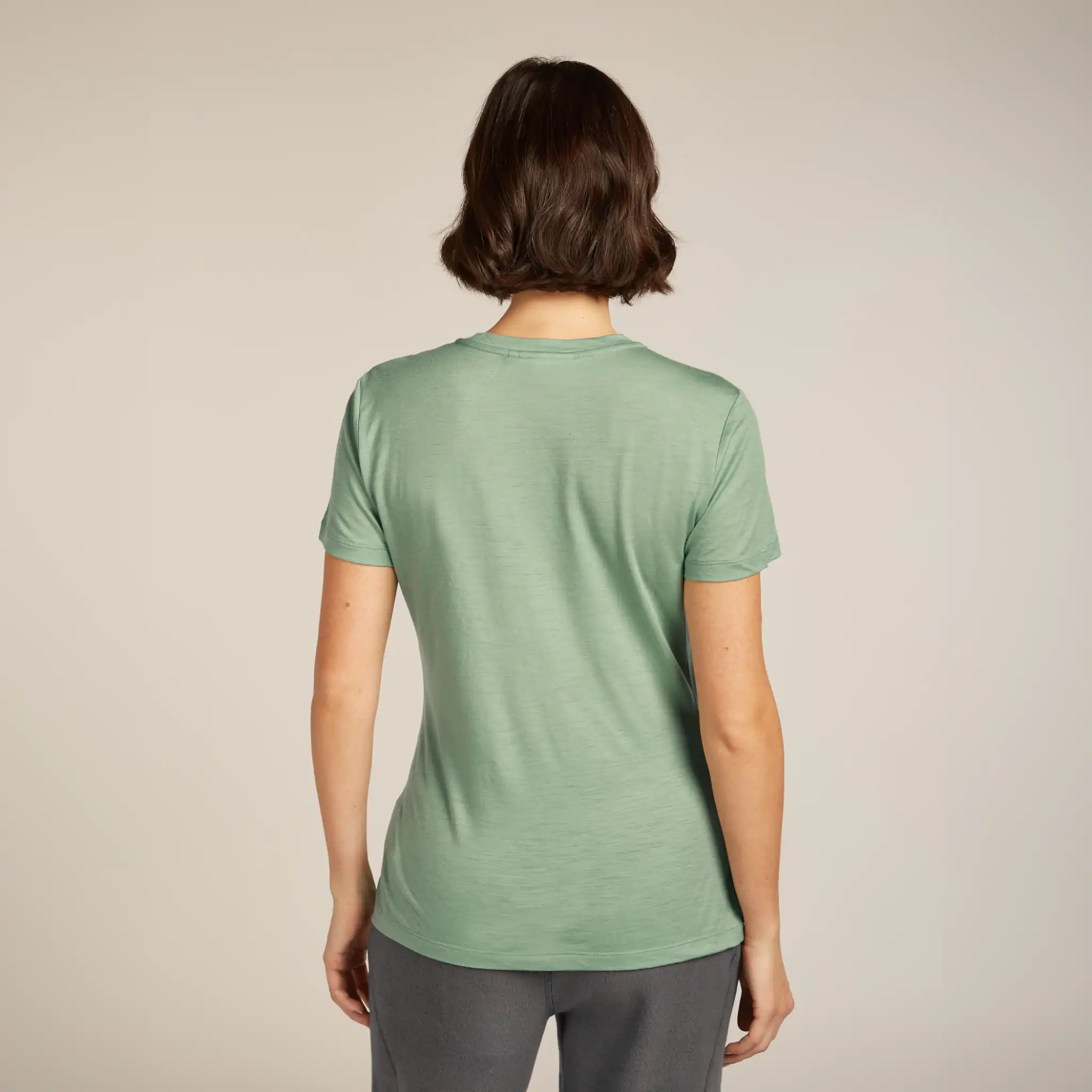 Icebreaker Merino 150 Tech Lite III Sunrise Summit Womens Short Sleeve Shirt - Image 2