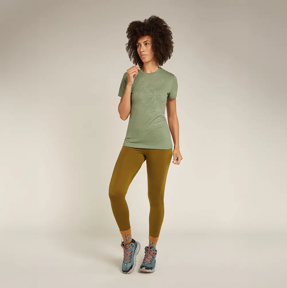 Icebreaker Merino 150 Tech Lite Winter Floral Womens T-Shirt - Image 3