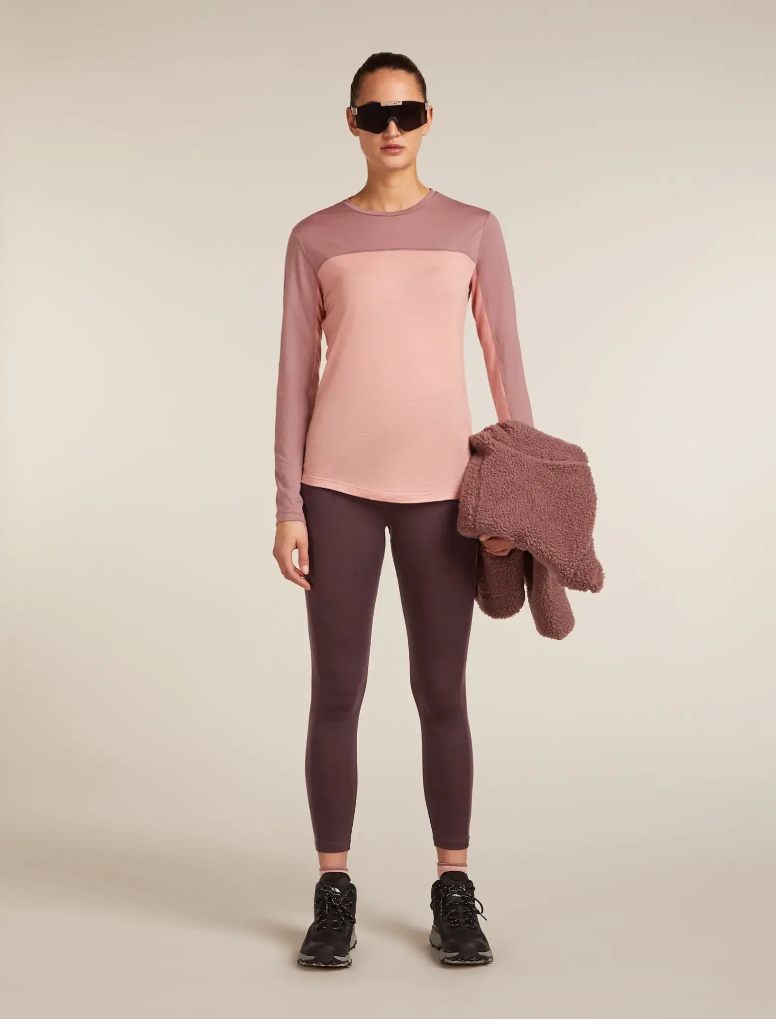Icebreaker Merino Blend 125 Cool-Lite Sphere III Long Sleeve Womens Shirt - Image 3