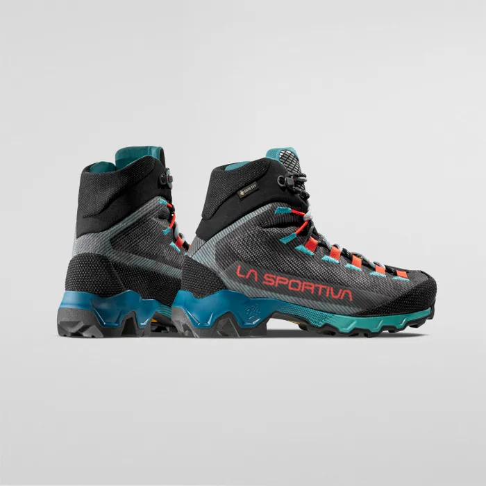 La Sportiva Aequilibrium Hike GTX Womens Hiking Boot - Carbon/Everglade - Image 5