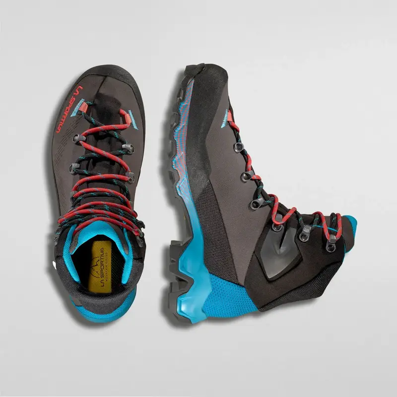 La Sportiva Aequilibrium Trek GTX Womens Hiking Boot - Carbon/Malibu Blue - Image 5