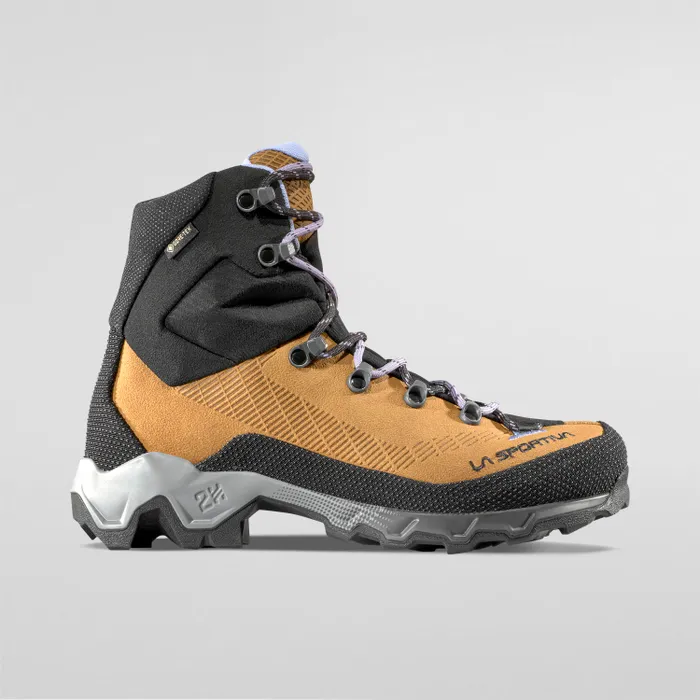 La Sportiva Aequilibrium Trek GTX Womens Hiking Boot - Coffee/Stone - Image 3