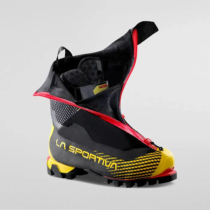 La Sportiva G-Summit Mountaineering Boot - Black/Yellow - Image 3