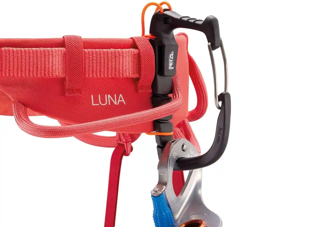 Petzl Luna Climbing Harness - Image 6