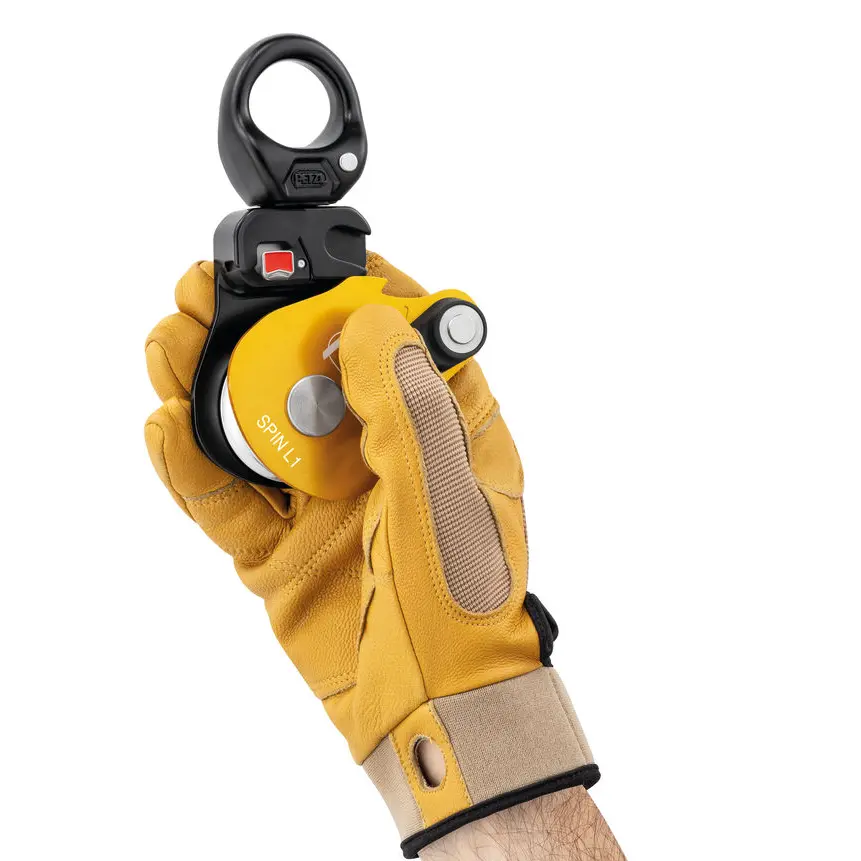 Petzl Spin L1 Pulley with Swivel - Image 3
