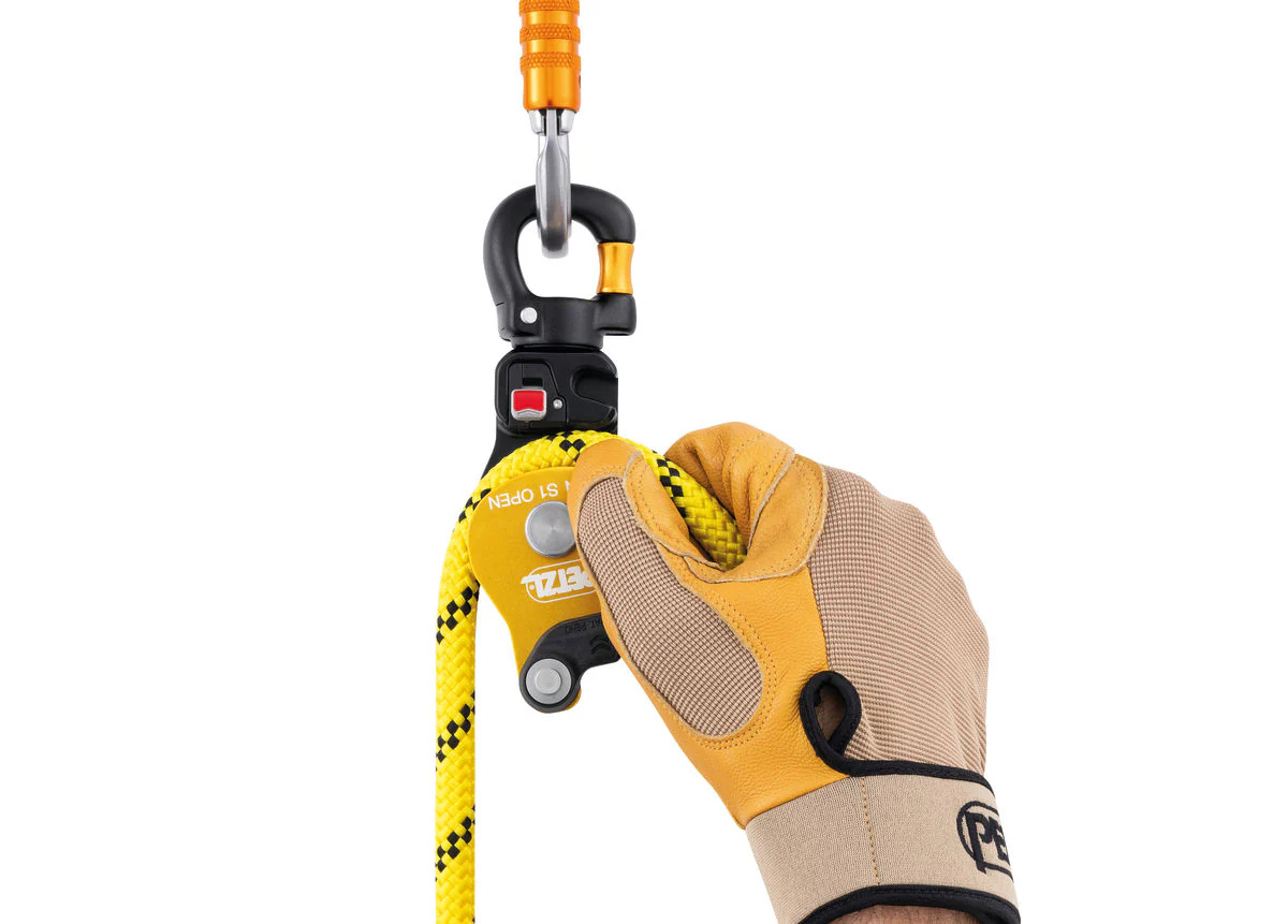Petzl Spin S1 Open Pulley with Swivel - Image 4
