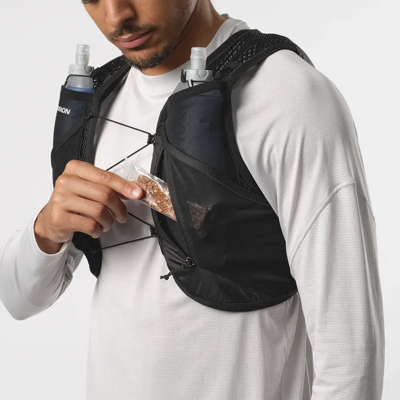 Salomon Active Skin 4 Running Vest Set - Image 6