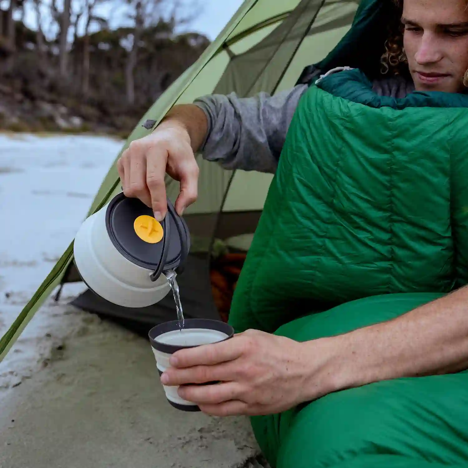 Sea to Summit Frontier Ultralight Collapsible 1.1 Litre Kettle - Image 8