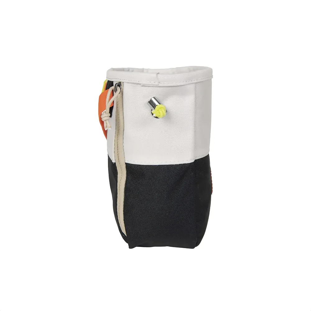 SNAP Chalk Pocket Zip Climbing Chalk Bag - Image 4