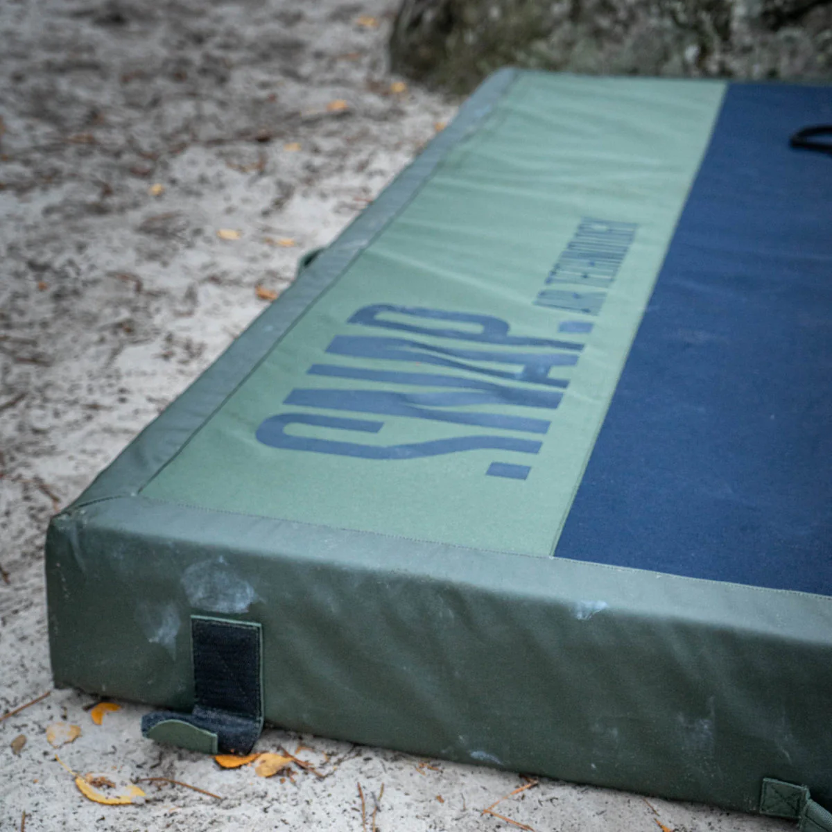 SNAP Grand Wham Bouldering Crash Pad - Image 13