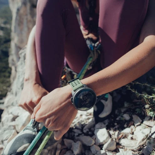 Suunto Vertical Titanium Solar Watch - Forest - Image 5