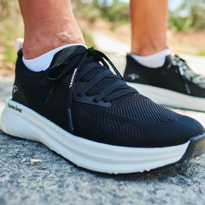 Tarkine Goshawk V2 Mens Running Shoe - Black/White - Image 6